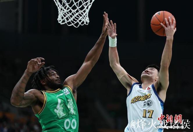 CBA常规赛：辽宁本钢队胜浙江方兴渡