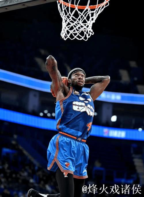 广东队外援短板暴露:萨姆纳组织属性缺失成焦点 广东队外援短板暴露:萨姆纳组织属性缺失成焦点